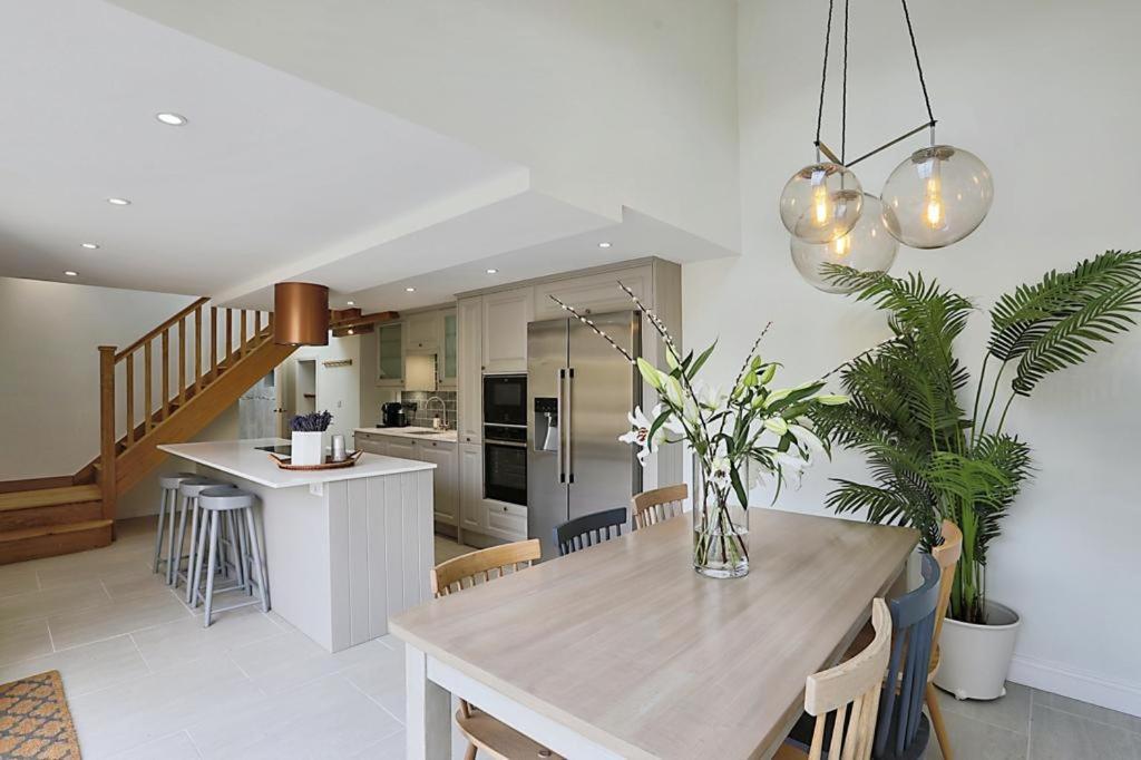 Luxury Cotswold Cottage With Hot Tub In Stow On The Wold! Kültér fotó