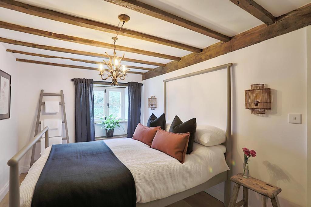 Luxury Cotswold Cottage With Hot Tub In Stow On The Wold! Kültér fotó